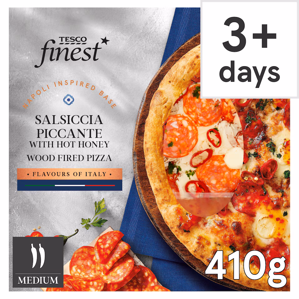 Tesco Finest Salsiccia Piccante with Hot Honey Wood Fired Pizza 410g