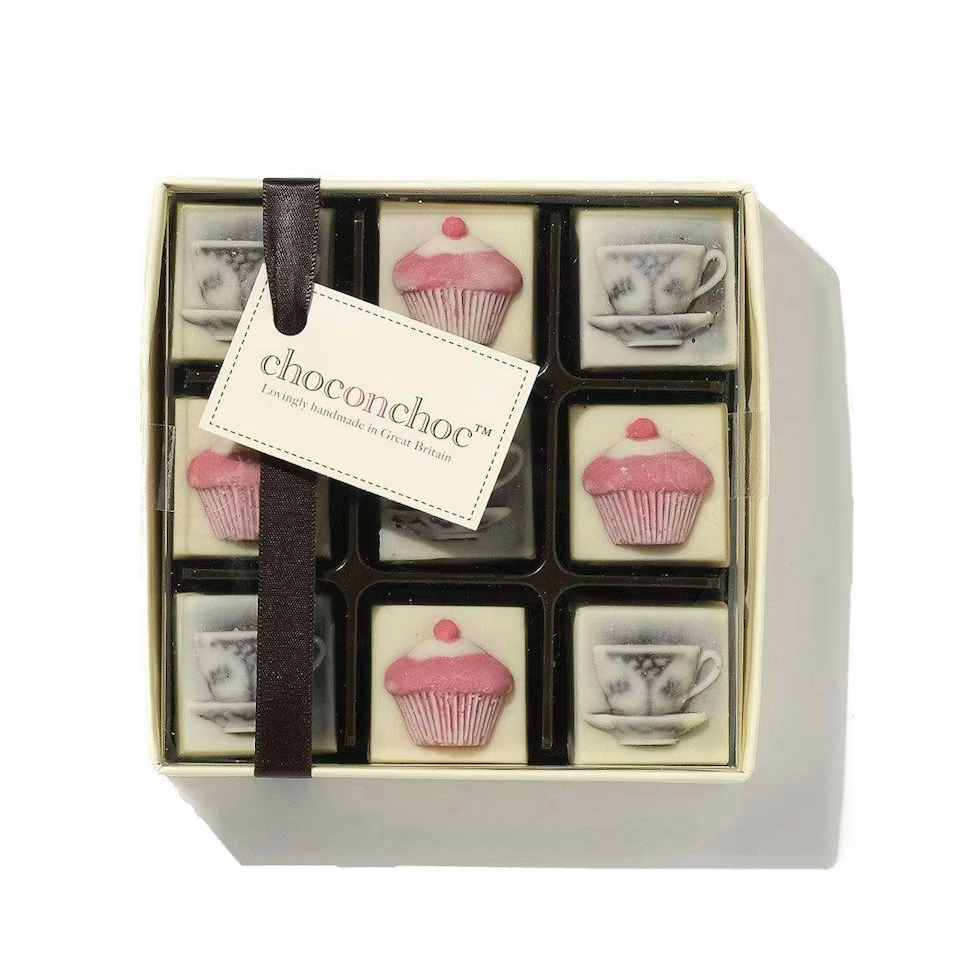 Chocolate Tea Cups And Cakes