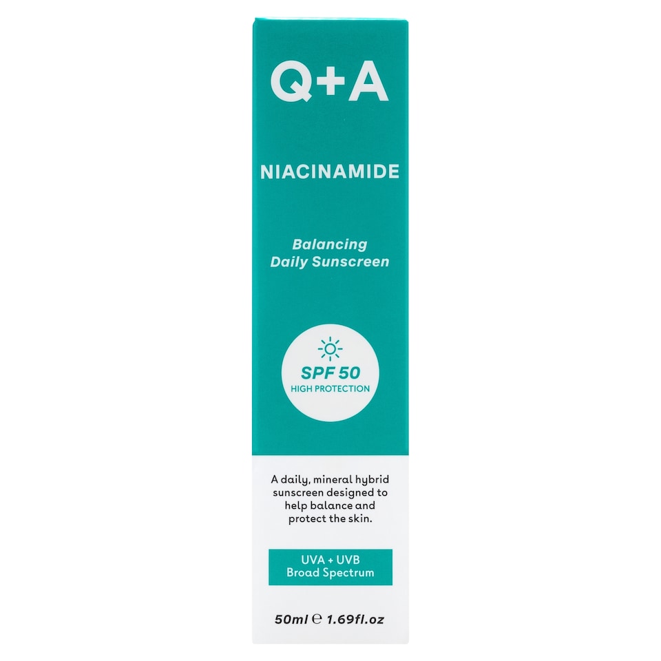 Q+A Niacinamide Balancing Daily Sunscreen SPF50 50ml