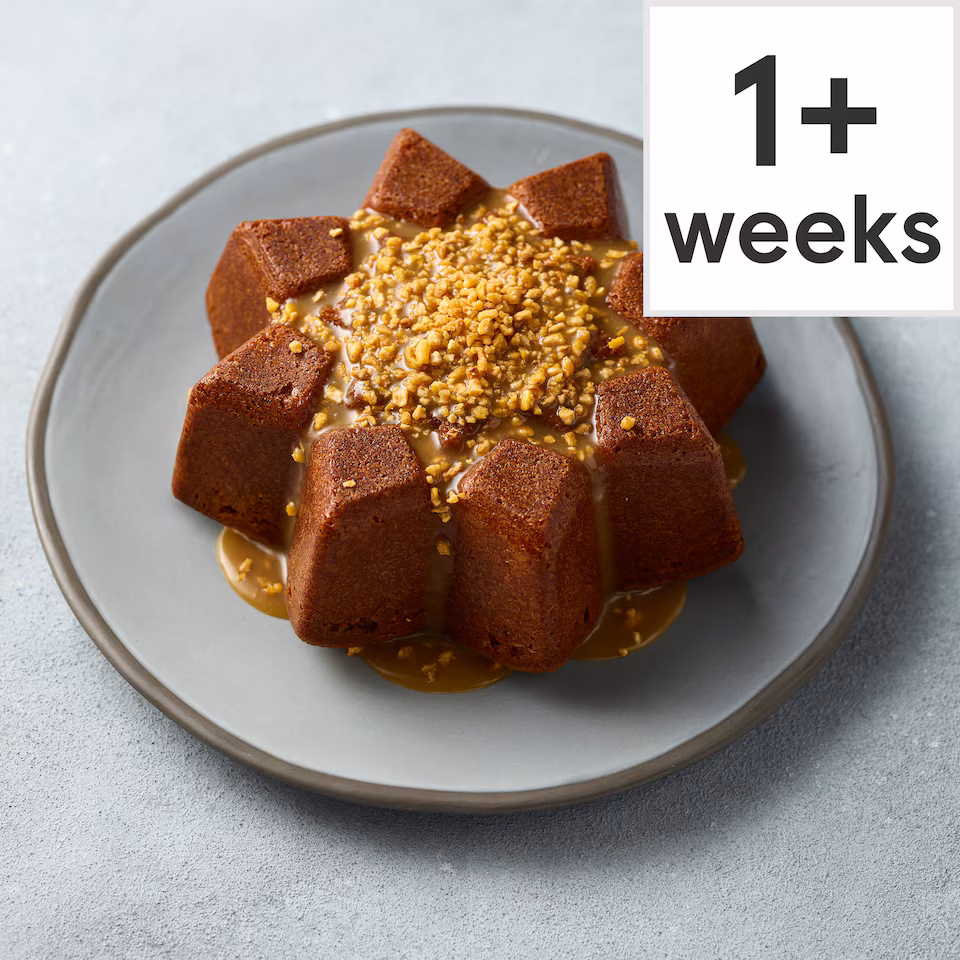 78. Tesco Finest Salted Banoffee Cascading Star 760g (Serves 8)