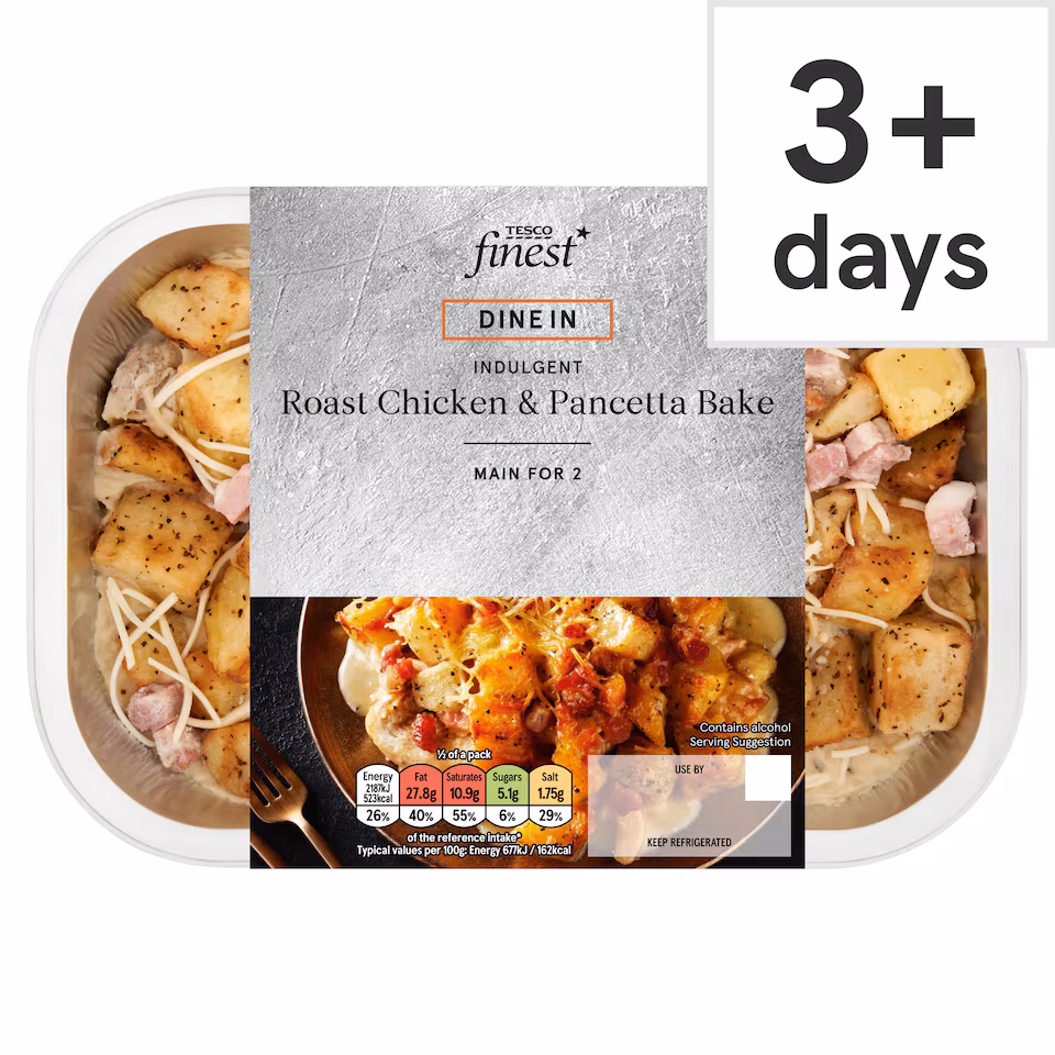 Tesco Finest Dine In Roast Chicken & Pancetta Bake 700g