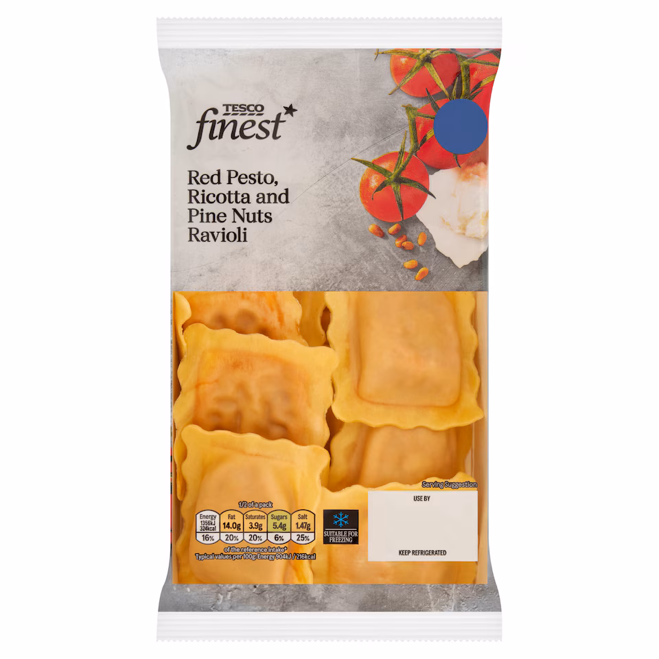 Tesco Finest Red Pesto, Ricotta & Pine Nuts Ravioli 250g