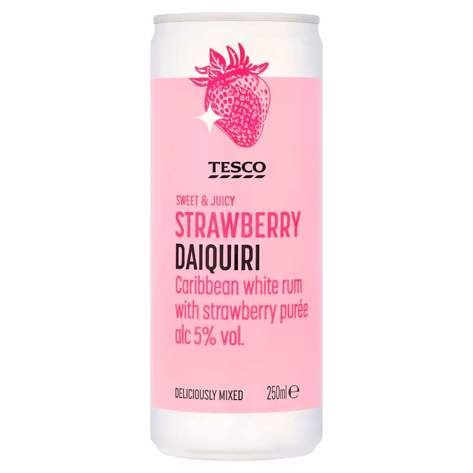 Tesco Strawberry Daiquiri Caribbean White Rum 250ml