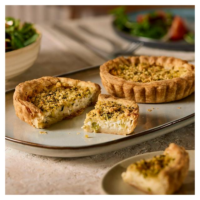 Sainsbury's Cheddar & Leek Tarts, Taste the Difference 260g