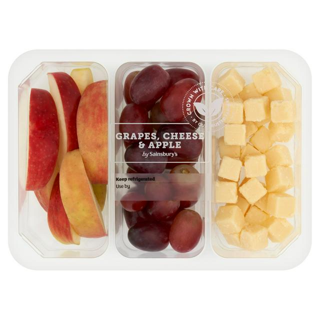 Sainsbury's Grapes, Cheese & Apple 250g