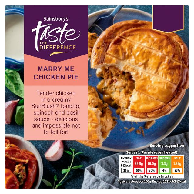Sainsbury's 250g Marry Me Chicken Pie, Taste the Difference