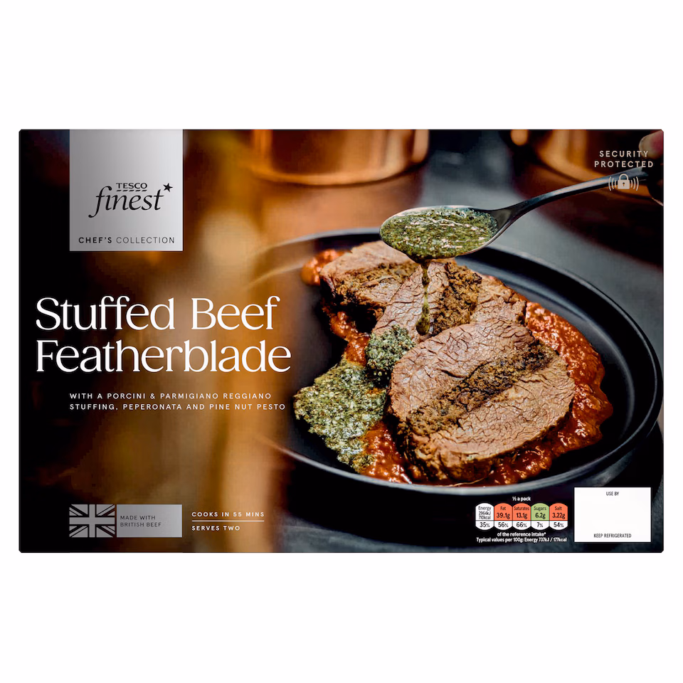 Tesco Finest Chef’s Collection Porcini & Pecorino Stuffed Beef Featherblade with Peperonata and Pine nut Pesto 940g