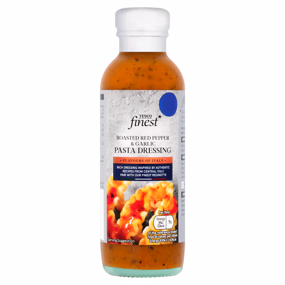 Tesco Finest Roasted Red Pepper and Garlic Pasta Dressing 235ml