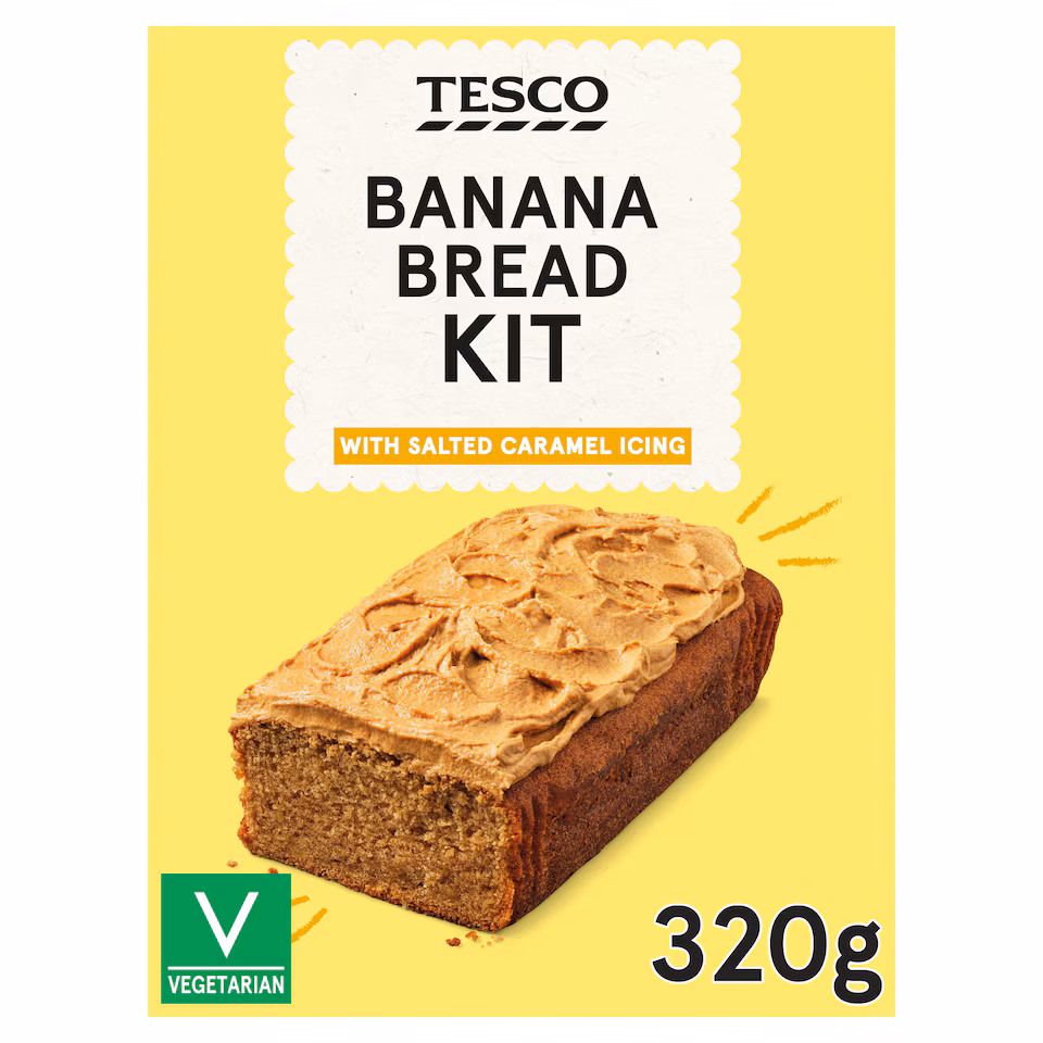 Tesco Spiced Banana Loaf Kit with Salted Caramel Buttercream 320g
