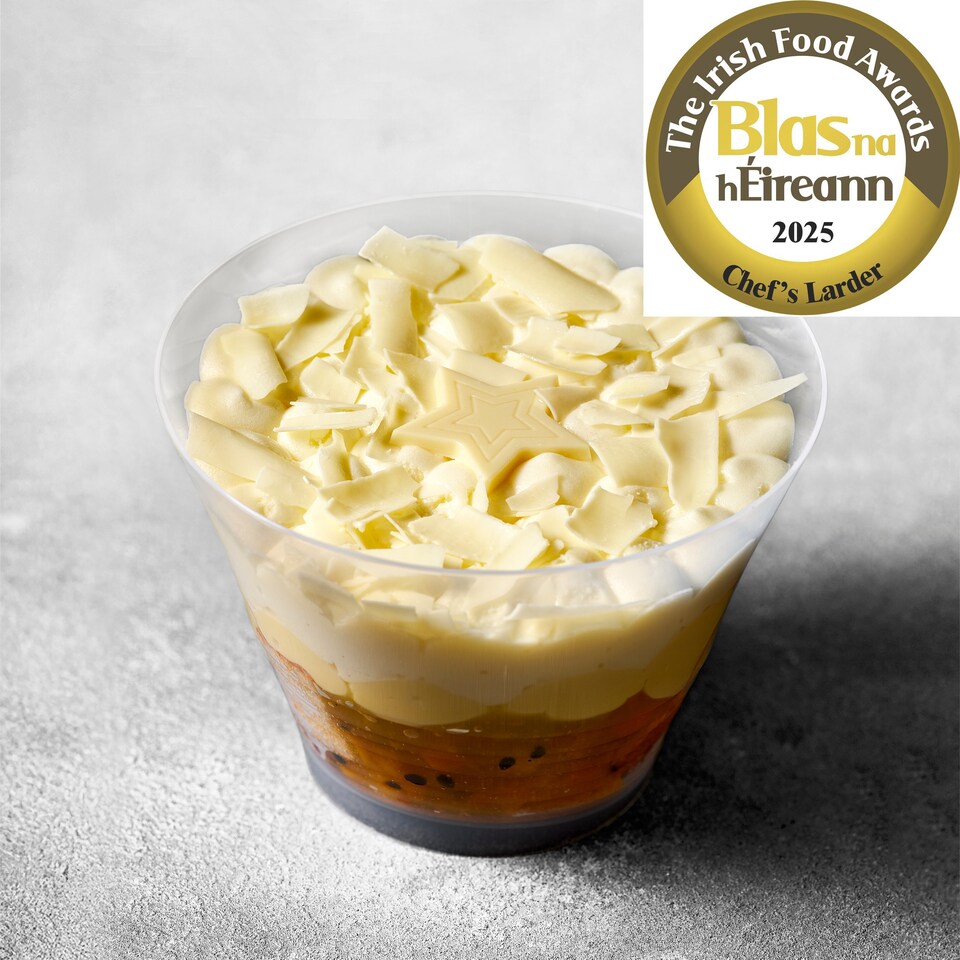 79. Tesco Finest Peach & Passion Fruit Mimosa Trifle 780g (Serves 8)