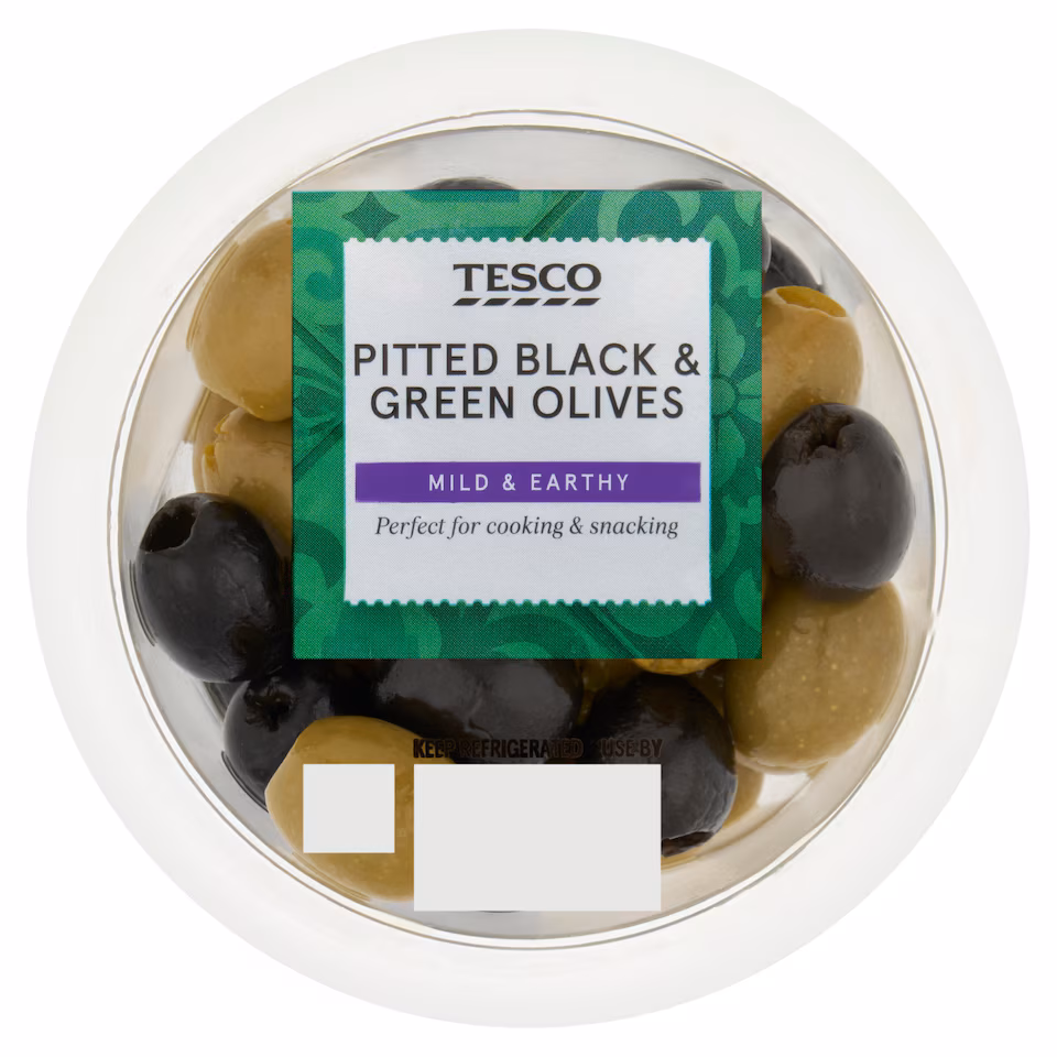 Tesco Pitted Black & Green Olives 120g