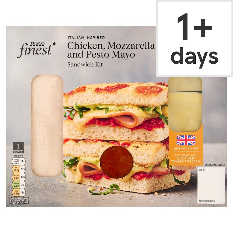 Tesco Finest Italian Inspired Chicken, Mozzarella and Pesto Mayo Sandwich Kit 140g