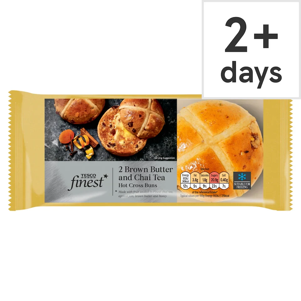 Tesco Finest 2 Brown Butter and Chai Tea Hot Cross Buns