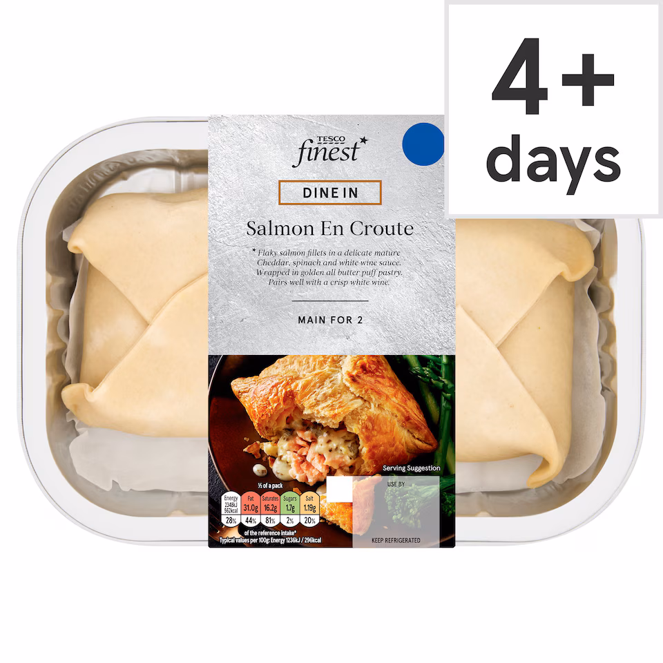 Tesco Finest Dine In Salmon En Croute 380g