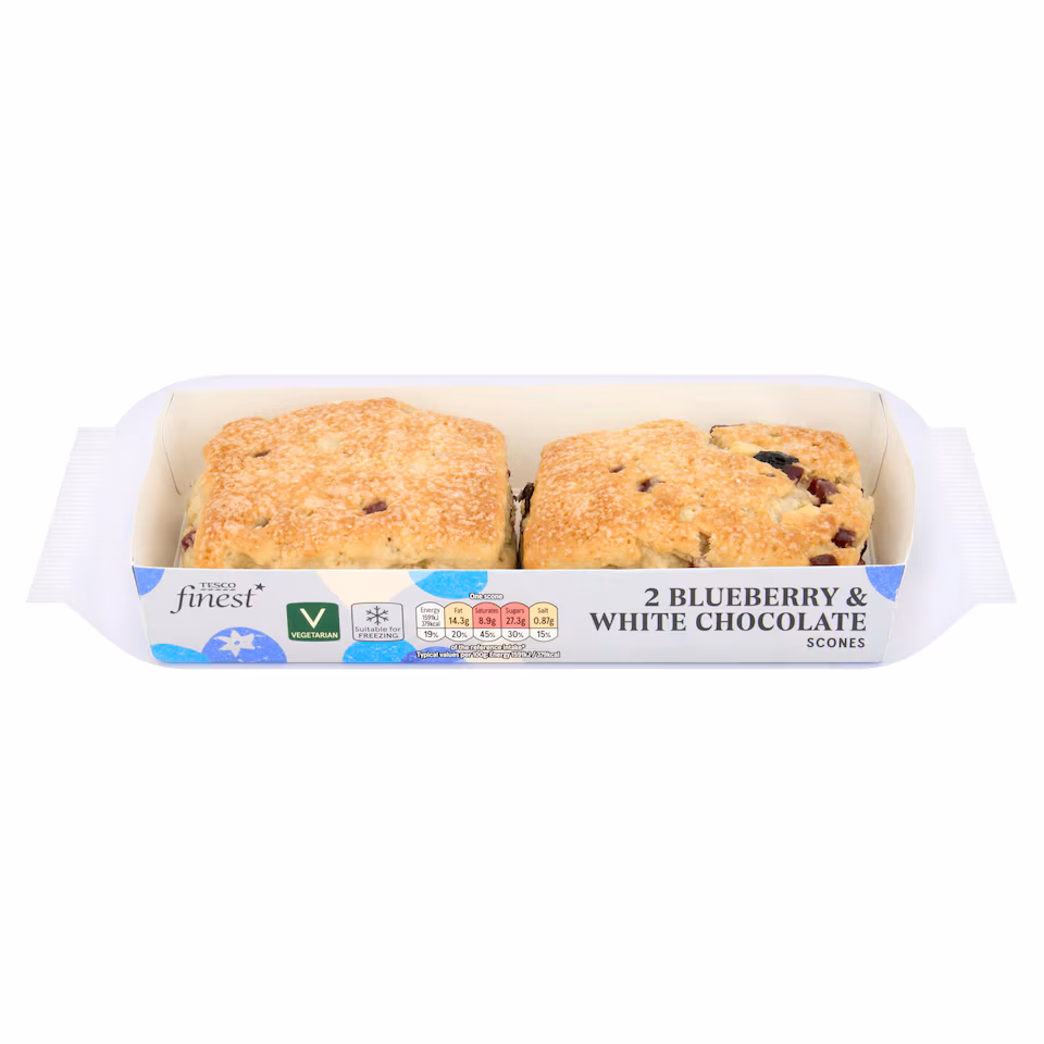 Tesco Finest 2 All Butter Blueberry & White Chocolate scone 100g