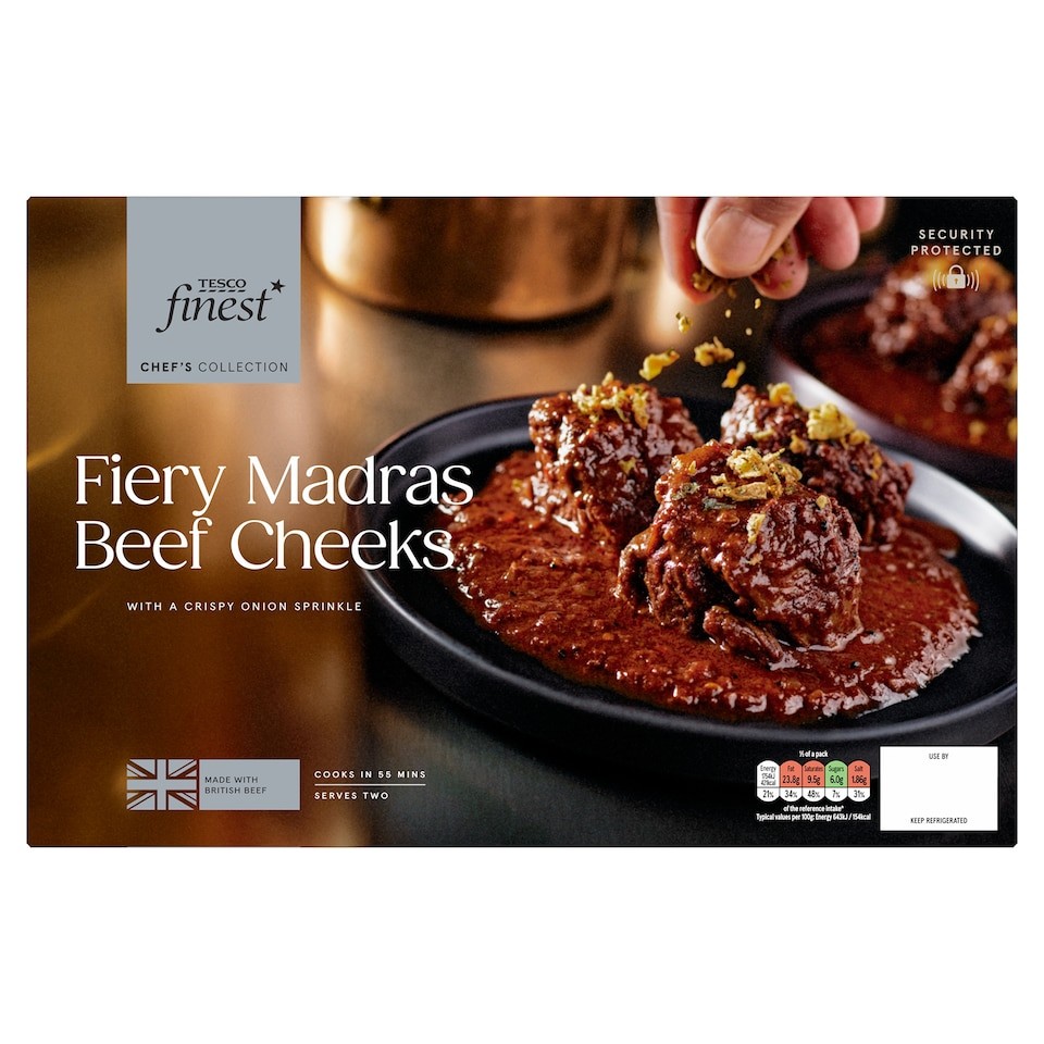 Tesco Finest Chef’s Collection Masala Spiced Beef Cheeks with Fiery Madras Sauce and Crispy Onion Sprinkle 720g