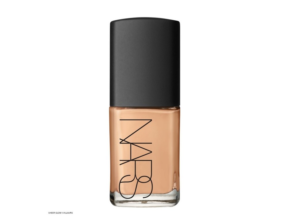 NARS Sheer Glow Foundation Vallauris