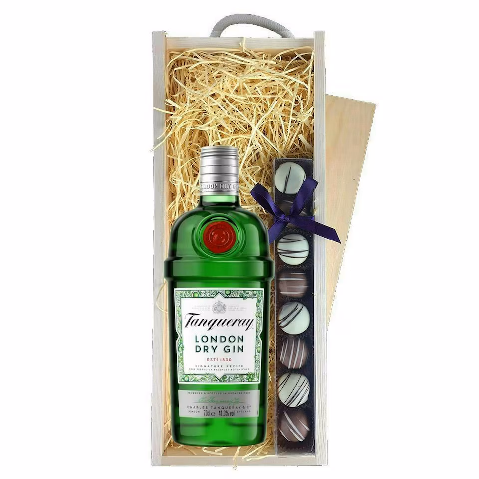 Tanqueray London Dry Gin & Truffles, Wooden Box 70cl 41.3% abv