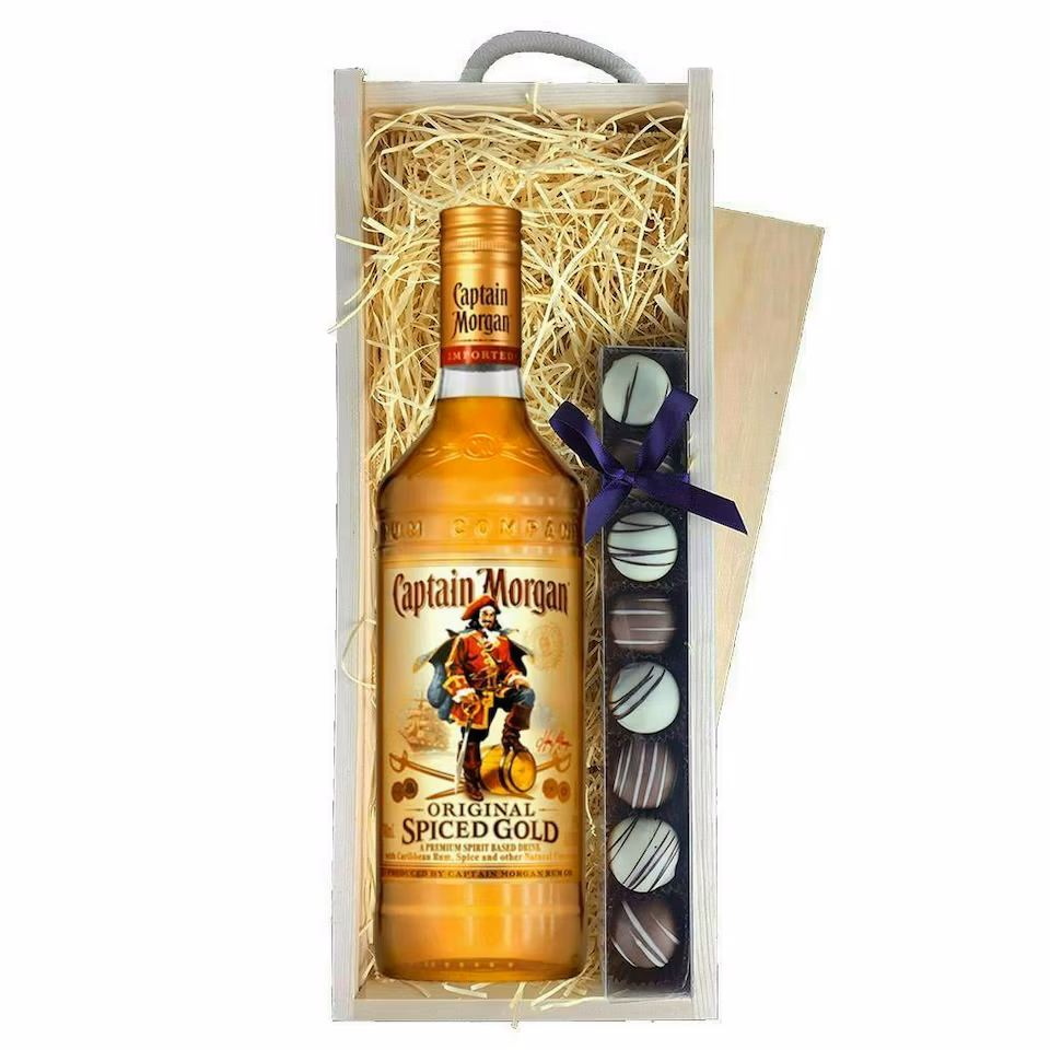 Captain Morgan Original Spiced Gold Rum & Truffles, Wooden Box 70cl 35% abv