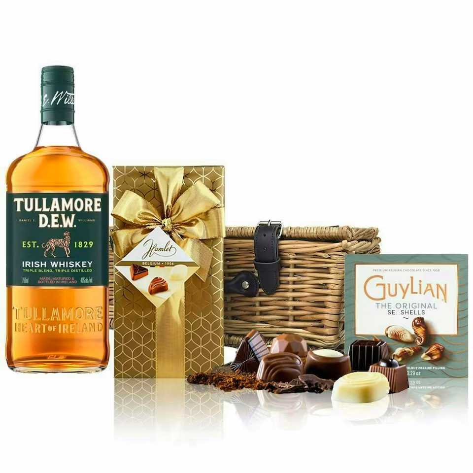 Tullamore Dew Irish Whiskey and Chocolates Hamper 70cl 40% abv