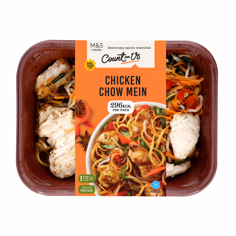M&S Chicken & Vegetable Chow Mein