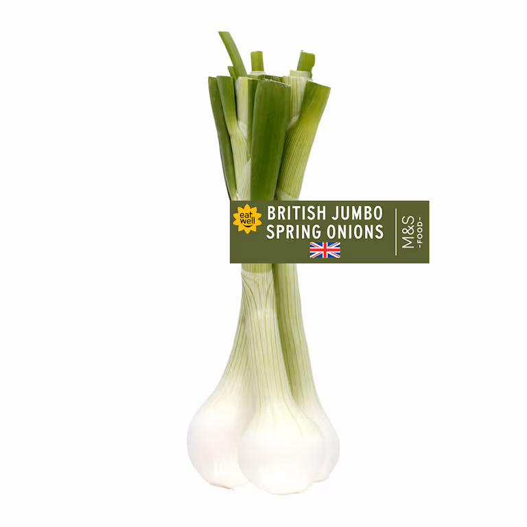 M&S Spring Onions