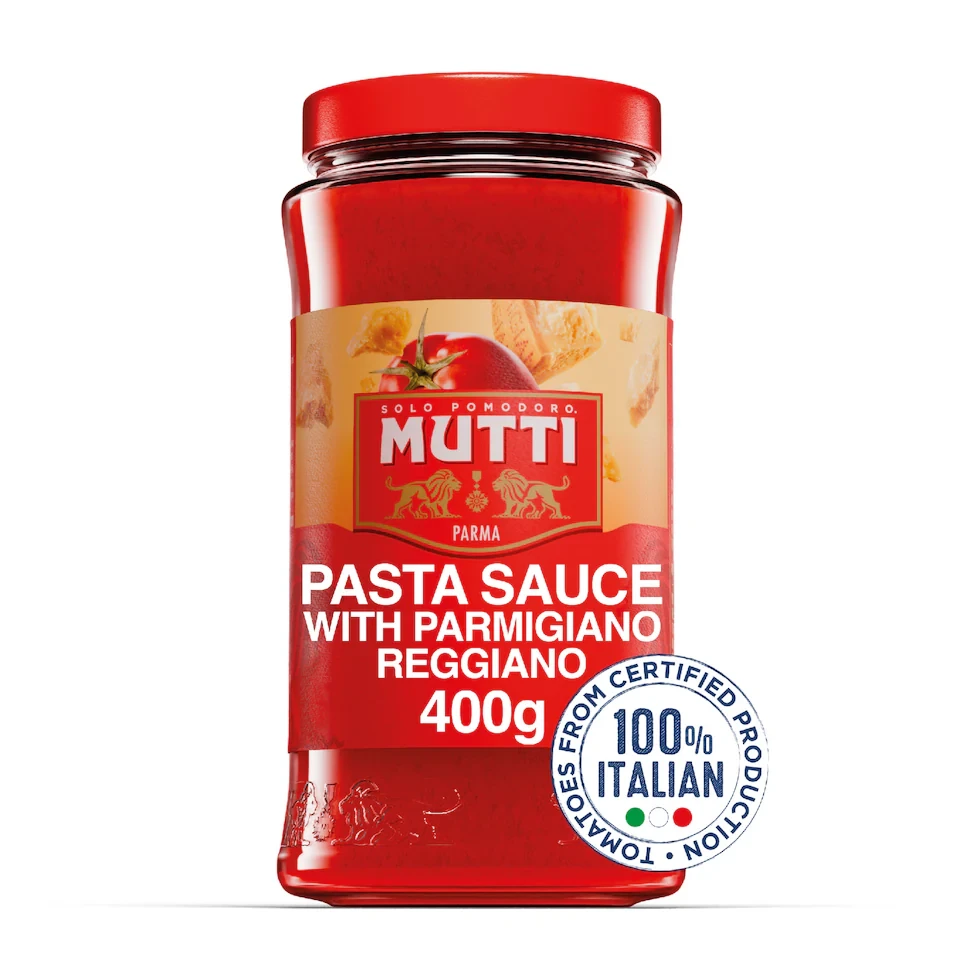 Mutti Tomato Pasta Sauce with Parmigiano Reggiano 400g