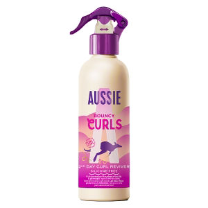 Aussie 2nd Day Curl Reviver 200ml. Revives Waves, Curls. Frizz Protection