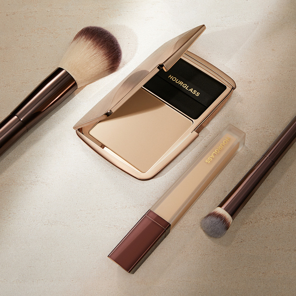 Hourglass Vanish Airbrush Pressed Powder Deep