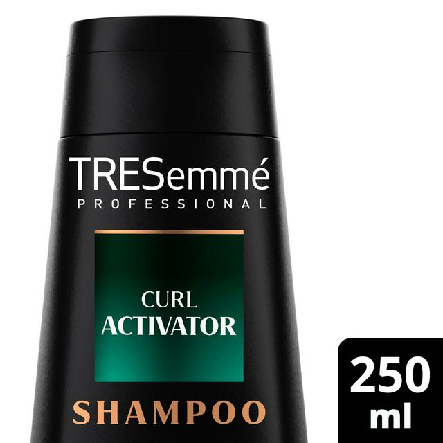 TRESemmé Professional 250ml Curl Activator with Salon Grade OleoLipid Shampoo