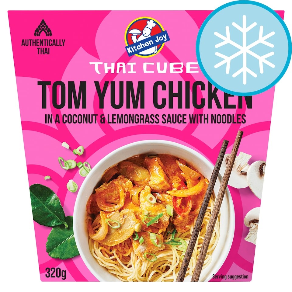 Kitchen Joy Tom Yum Chicken in a Coconut & Lemongrass Sauce with Noodles 320g