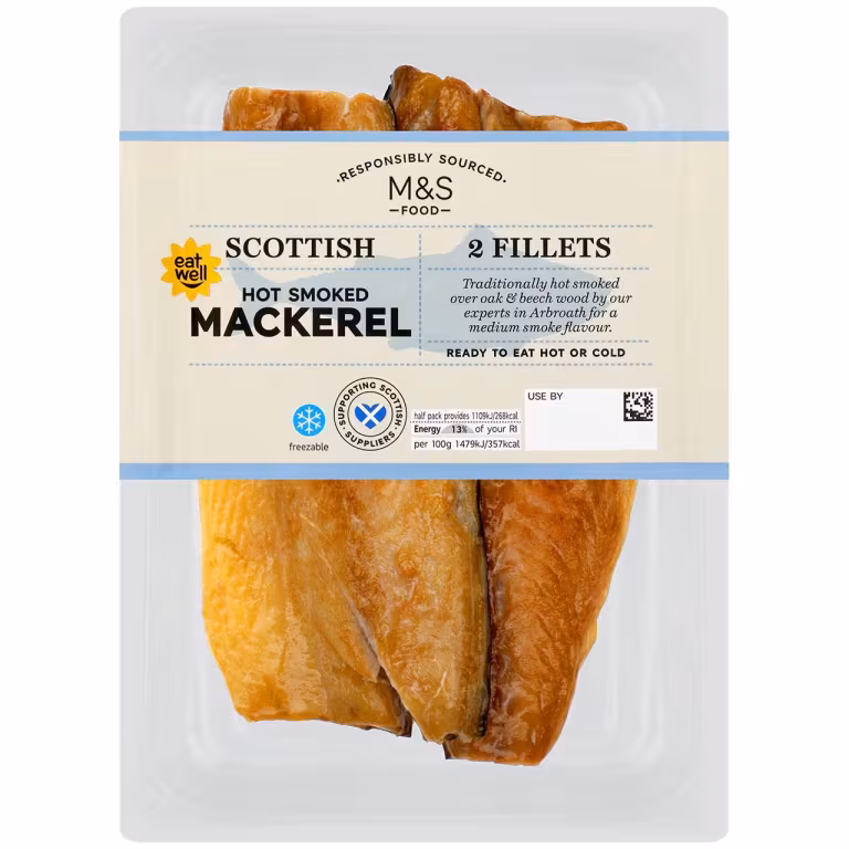M&S Scottish Hot Smoked Mackerel (2 Fillets)